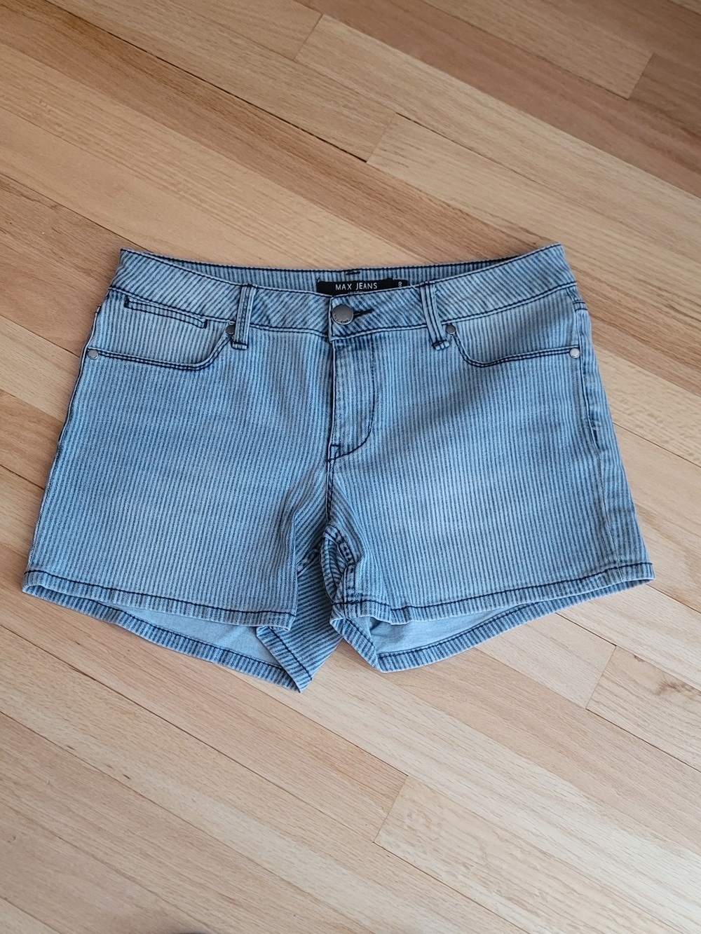 Max Jeans Light Blue Pinstriped Denim Short Shorts